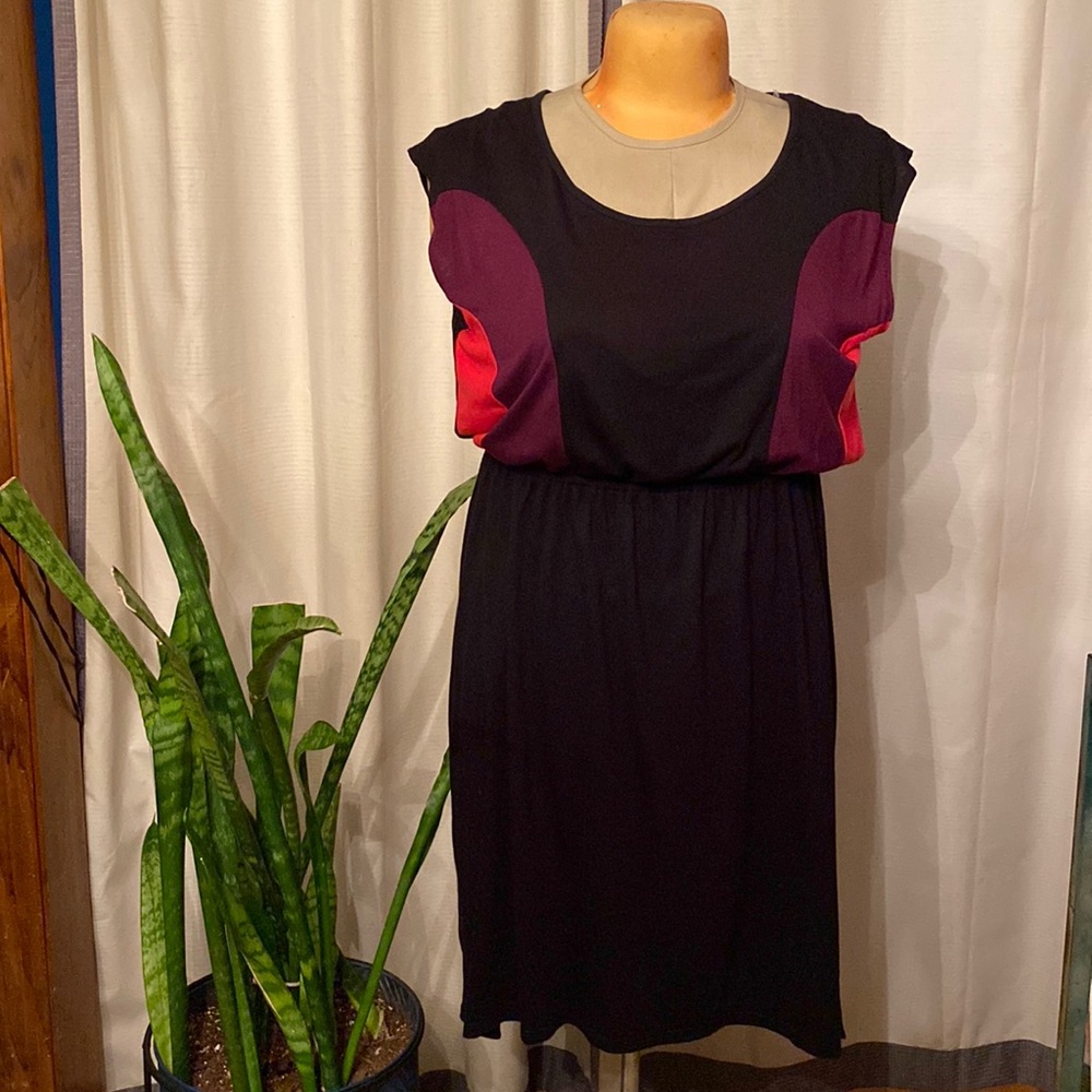 Color block jersey dress